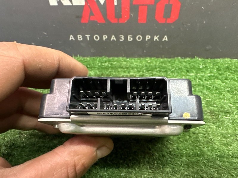Блок управления раздаточной коробкой Kia Sportage 3 2014 SL