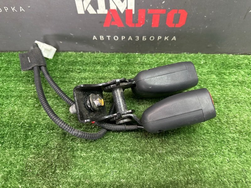 Замок ремня безопасности(двойной) Kia Sportage 3 2014 SL