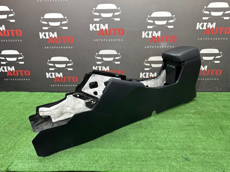 Центральная Консоль с подлокотником Kia Sportage 3 2014 SL