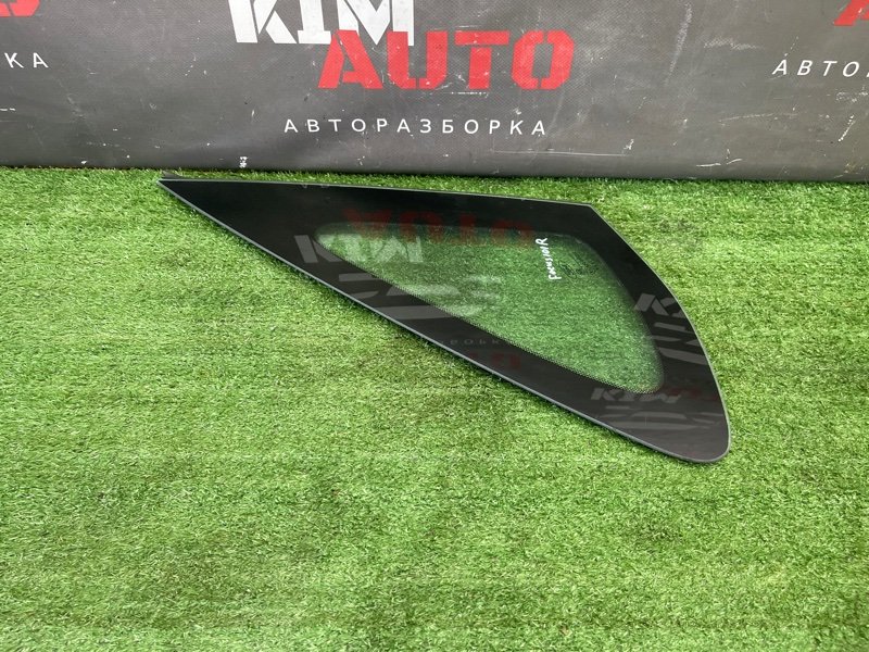 Стекло глухое заднее Ford Focus 2 2008 CB