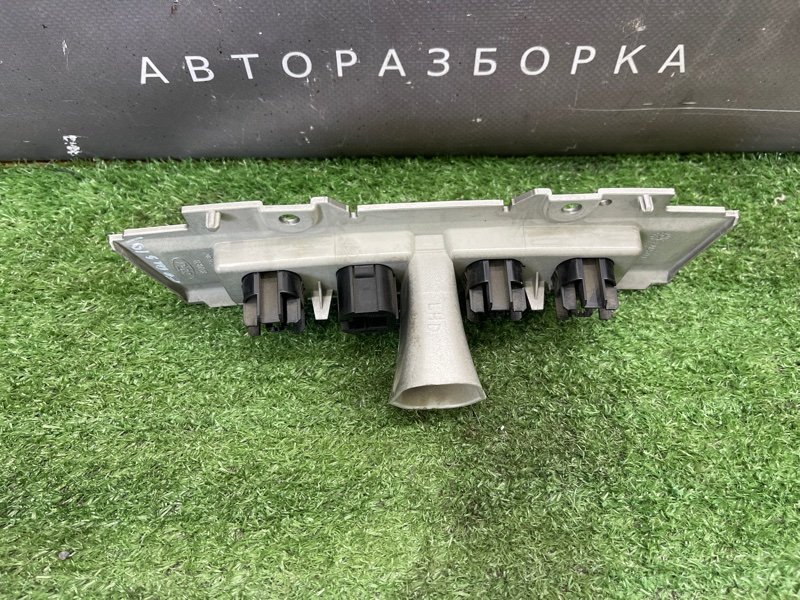 Кнопка обогрева заднего стекла Ford Focus 2 2008 CB