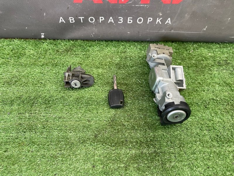 Замок зажигания, личинка двери и ключ Ford Focus 2 2008 CB