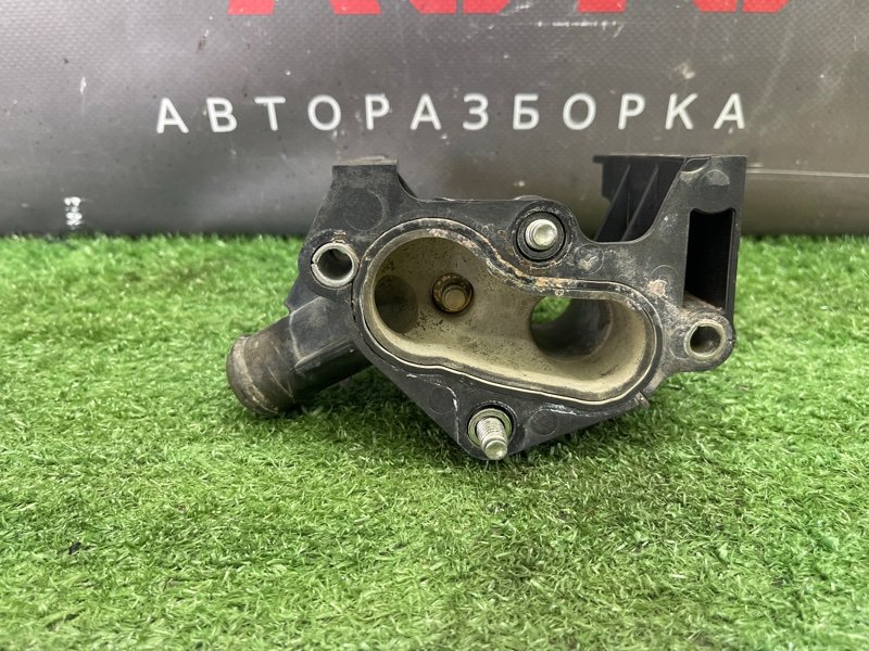 Фланец системы охлаждения Ford Focus 2 2008 CB