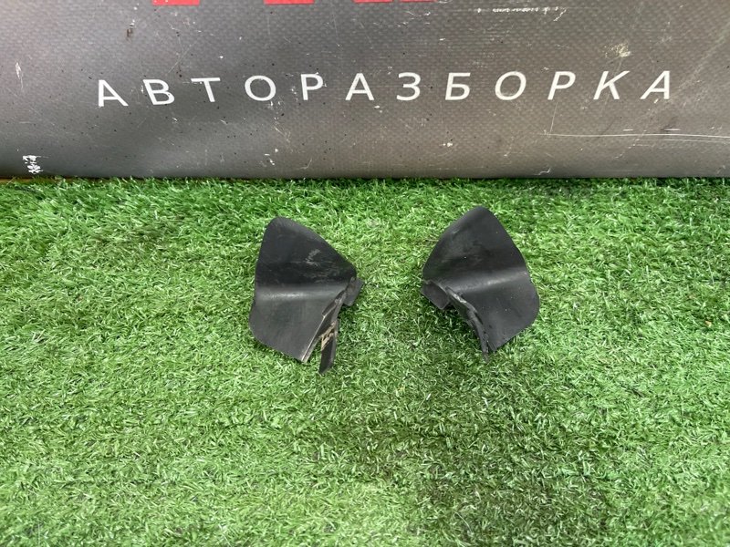 Молдинг лобового стекла Ford Focus 2 2008 CB