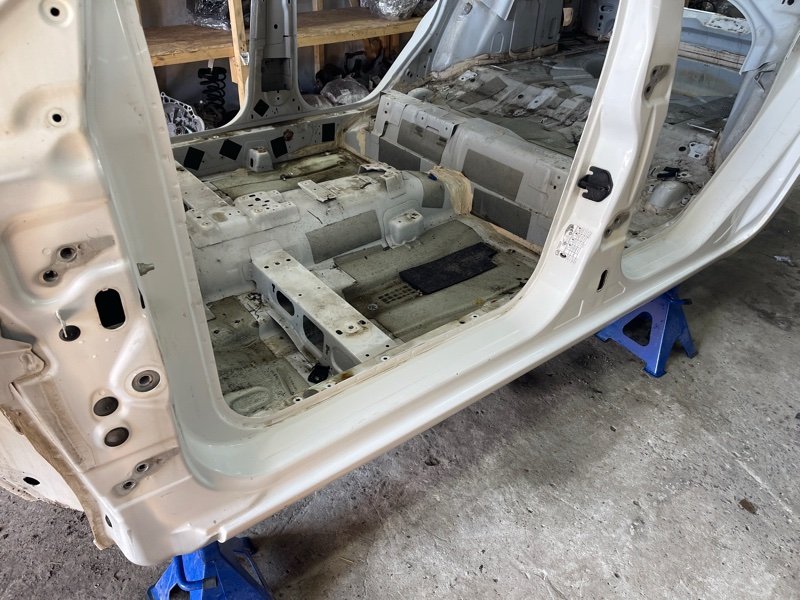 Порог со стойкой Ford Focus 2 2008 CB