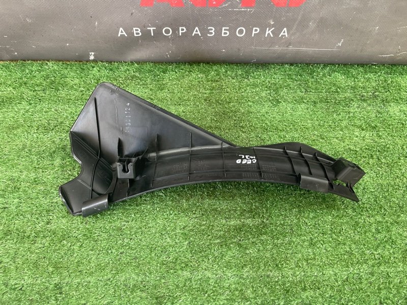 Накладка порога внутренняя Kia Ceed 1 2010 ED