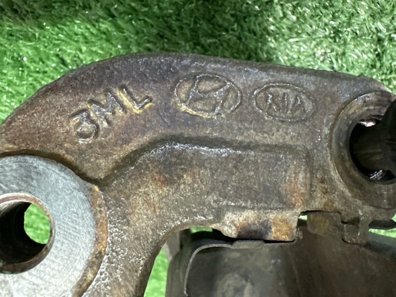 Суппорт тормозной Kia Sportage 3 2014 SL