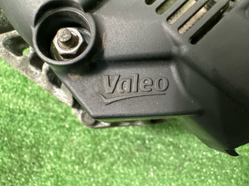 Генератор Kia Sportage 3 2014 SL