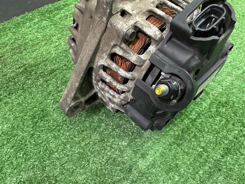 Генератор Kia Sportage 3 2014 SL