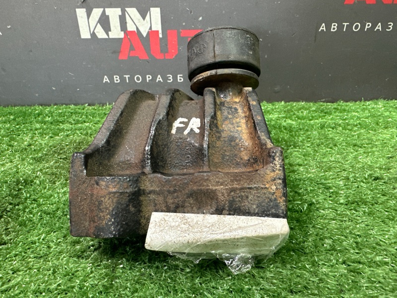 Кронштейн опоры двигателя Hyundai ix35 2012