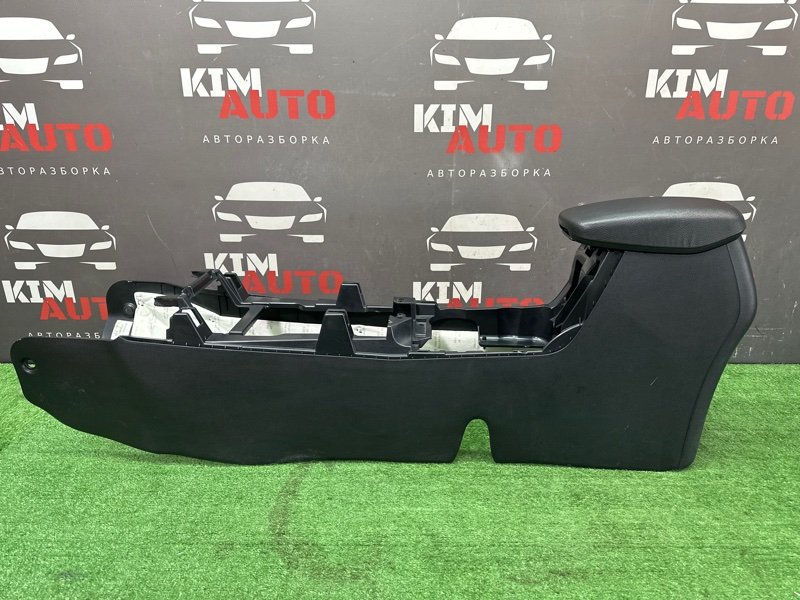Центральная Консоль с подлокотником Hyundai Creta 2017 GS