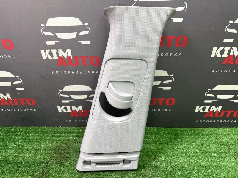 Накладка центральной стойки верхняя Hyundai Creta 2017 GS