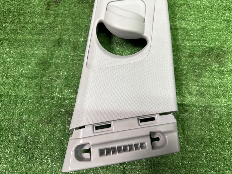 Накладка центральной стойки верхняя Hyundai Creta 2017 GS