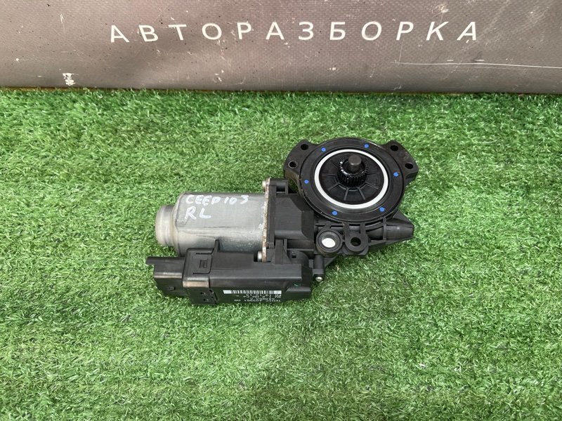 Моторчик стеклоподъёмника Kia Ceed 1 2010 ED