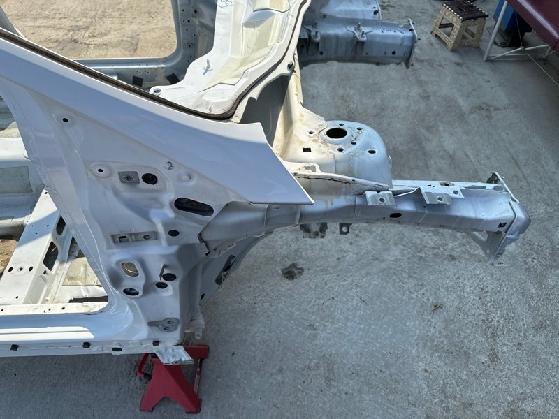 Четверть (лонжерон) Ford focus 3 2012 CB8