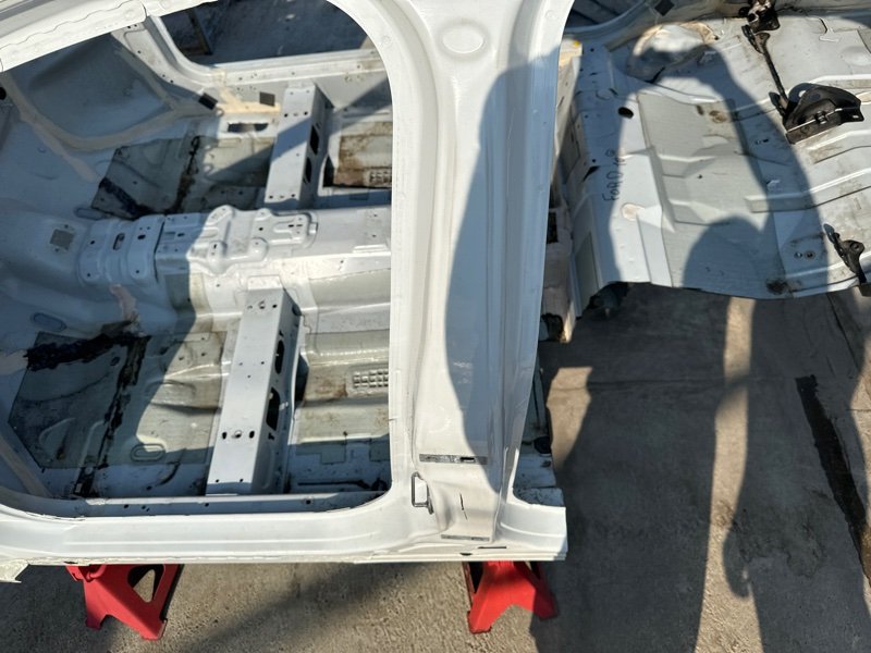 Порог со стойкой Ford focus 3 2012 CB8