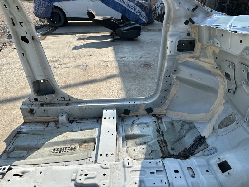Порог со стойкой Ford focus 3 2012 CB8