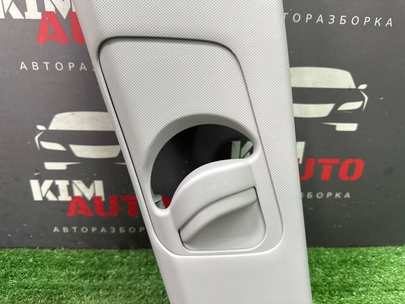 Накладка центральной стойки верхняя Hyundai Creta 2017 GS