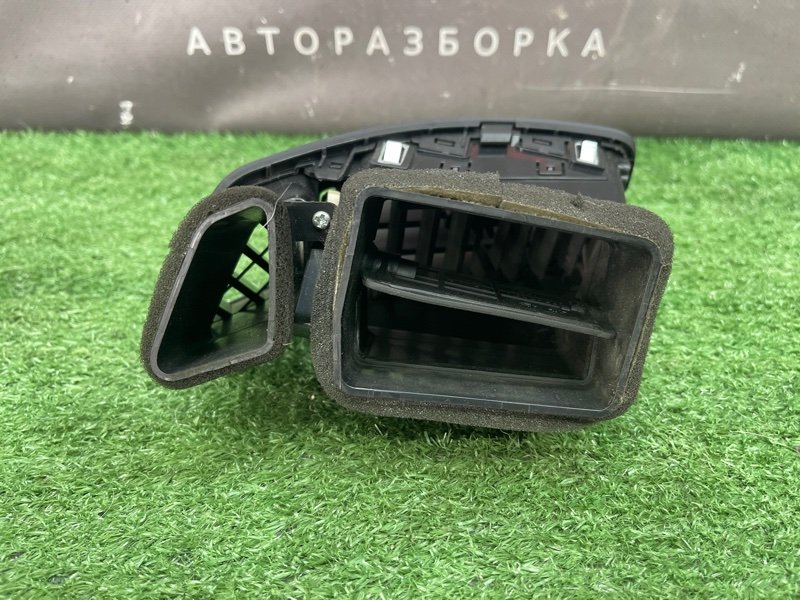 Дефлектор отопителя Kia Ceed 1 2010 ED