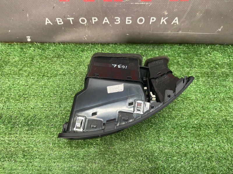 Дефлектор отопителя Kia Ceed 1 2010 ED