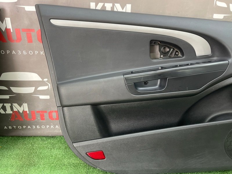 Обшивка двери Kia Ceed 1 2010 ED