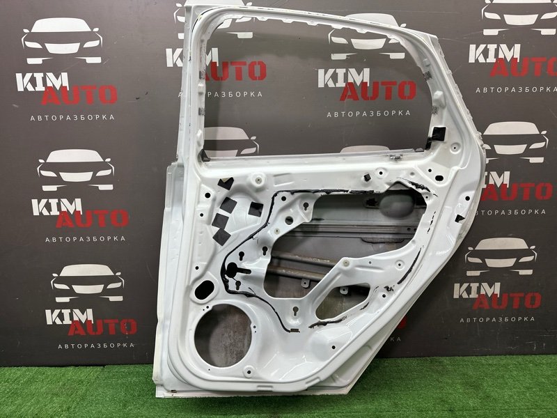 Дверь Ford focus 3 2012 CB8
