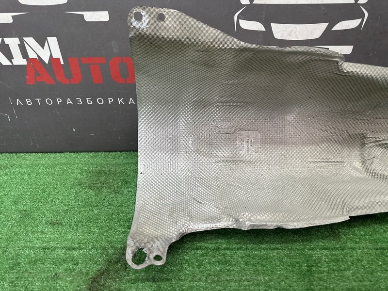 Тепловой экран Ford focus 3 2012 CB8