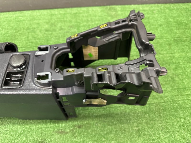 Центральная консоль(тоннель) МКПП Ford focus 3 2012 CB8