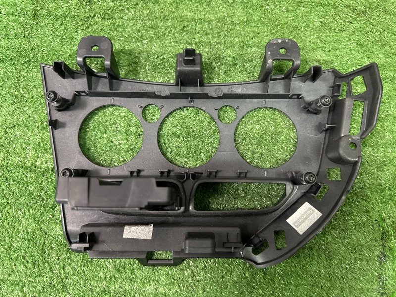 Накладка декоративная Ford focus 3 2012 CB8
