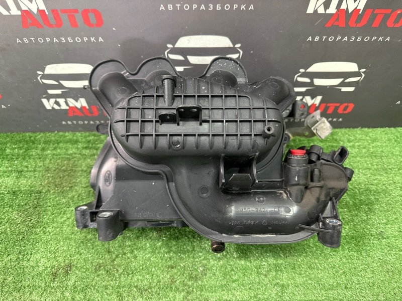 Коллектор впускной Ford focus 3 2012 CB8