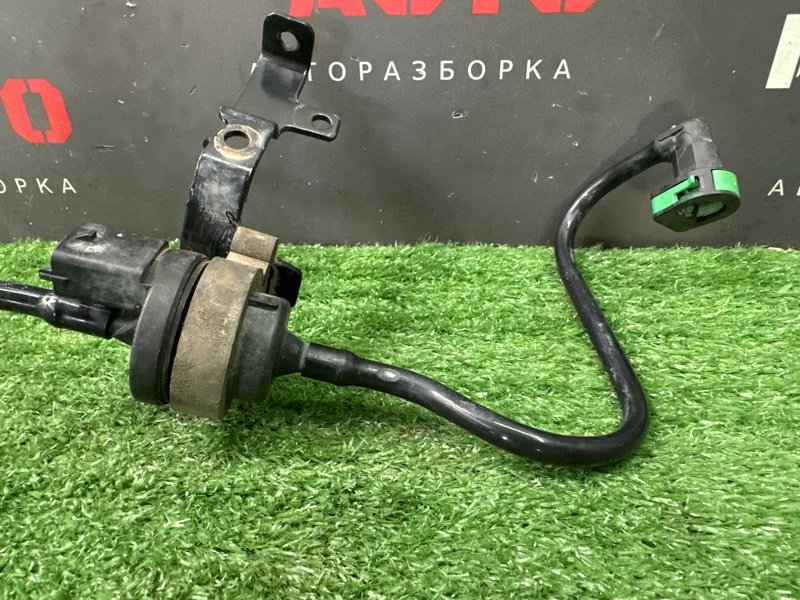 Трубка топливная Ford focus 3 2012 CB8