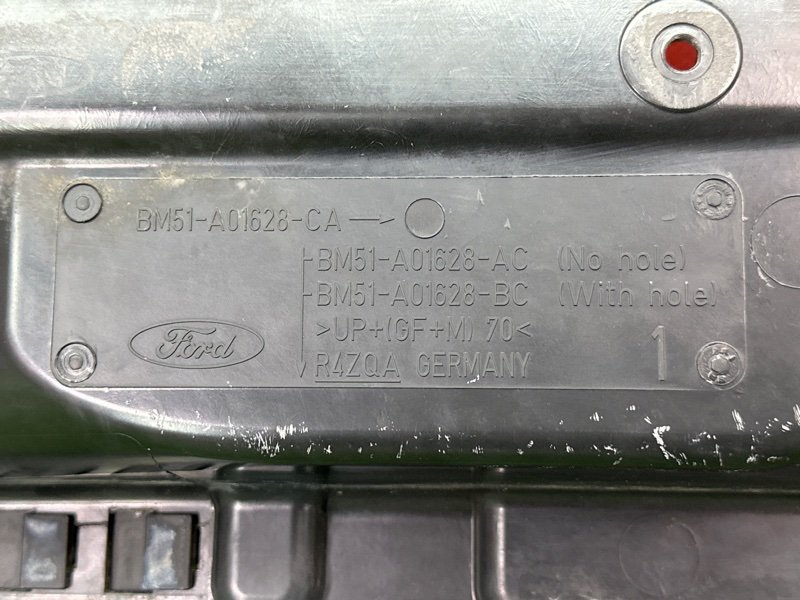 Накладка под жабо водосток Ford focus 3 2012 CB8