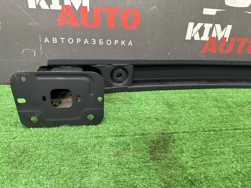 Усилитель бампера Ford focus 3 2012 CB8