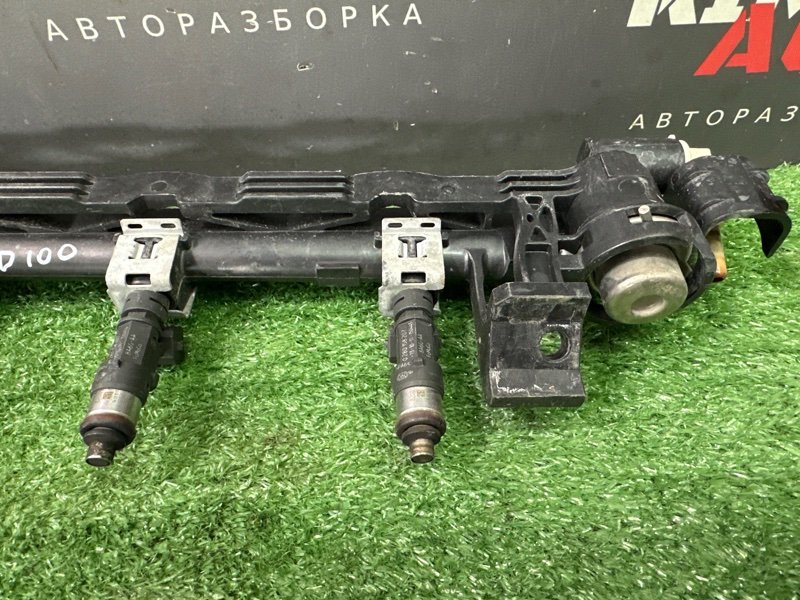 Топливная рейка с форсунками Ford focus 3 2012 CB8