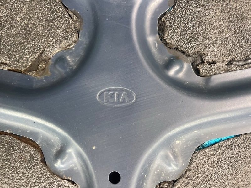 Капот Kia Ceed 1 2010 ED