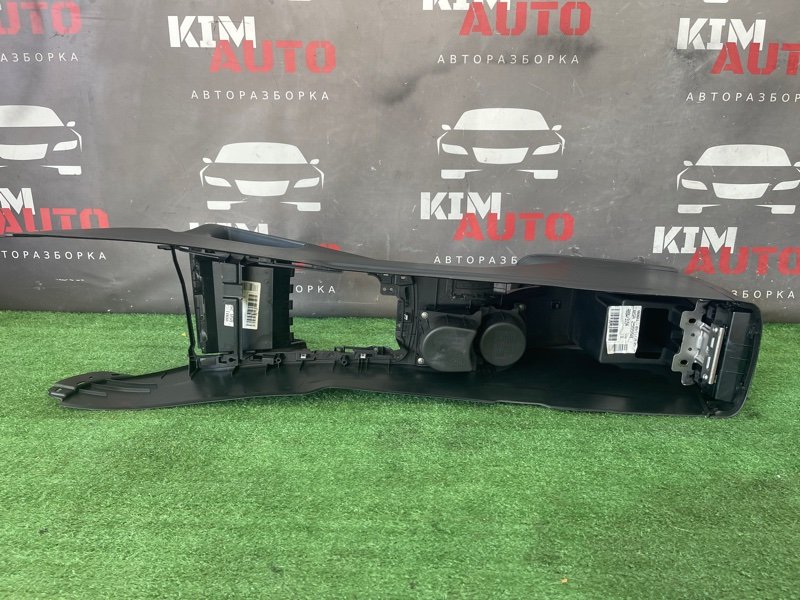 Консоль центральная Подлокотник Kia Ceed 1 2010 ED