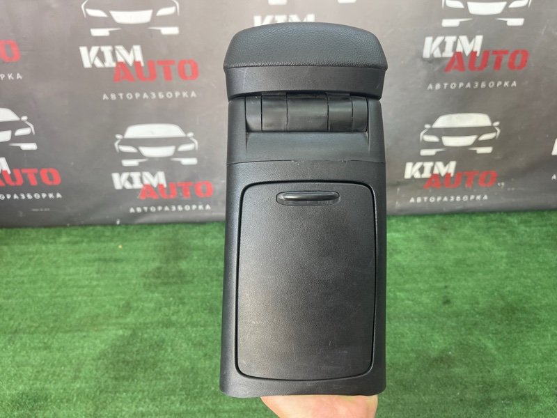 Консоль центральная Подлокотник Kia Ceed 1 2010 ED
