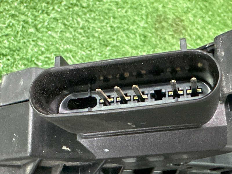 Замок двери Ford focus 3 2012 CB8