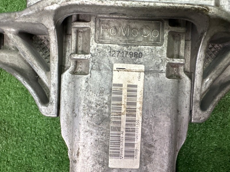Рулевая колонка с валом Ford focus 3 2012 CB8