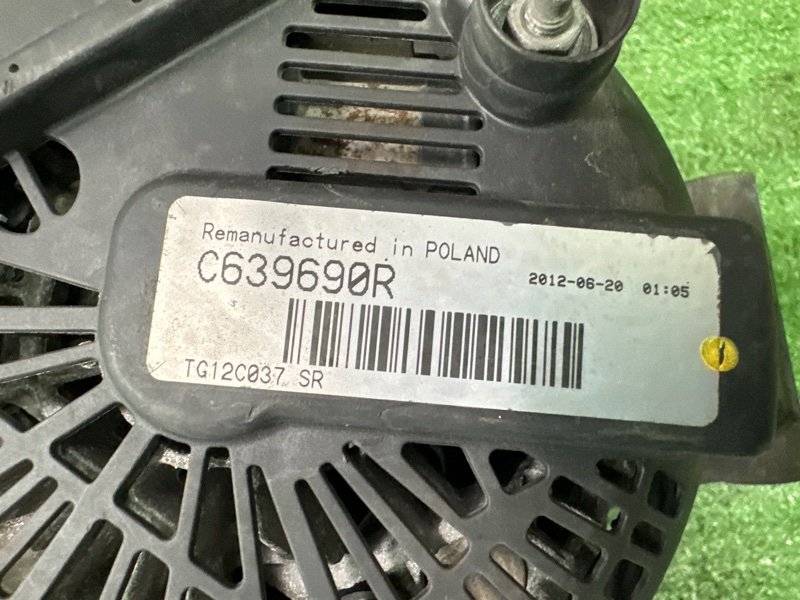 Генератор Ford focus 3 2012 CB8