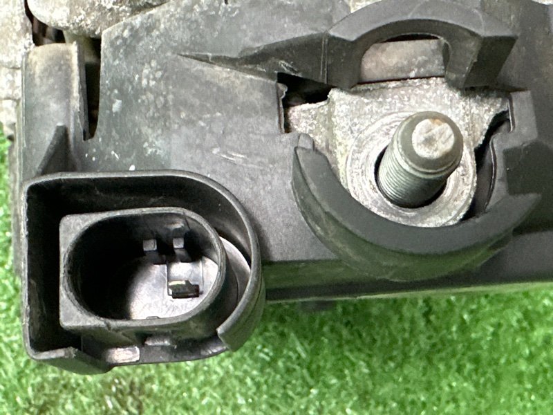 Генератор Ford focus 3 2012 CB8
