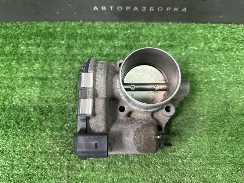 Дроссельная заслонка Ford focus 3 2012 CB8