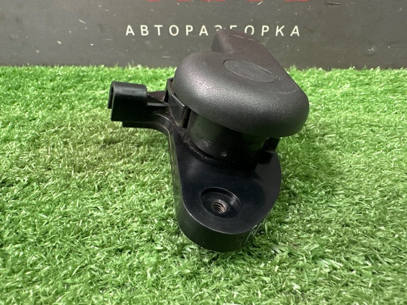 Ручка открывания капота Ford focus 3 2012 CB8