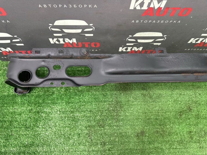 Опора радиаторов Ford focus 3 2012 CB8
