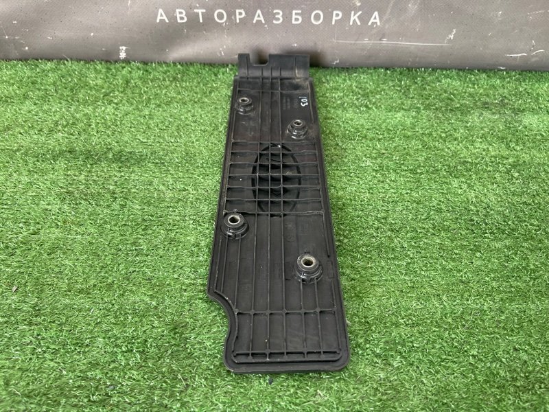Декоративная накладка клапанной крышки Kia Ceed 1 2010 ED