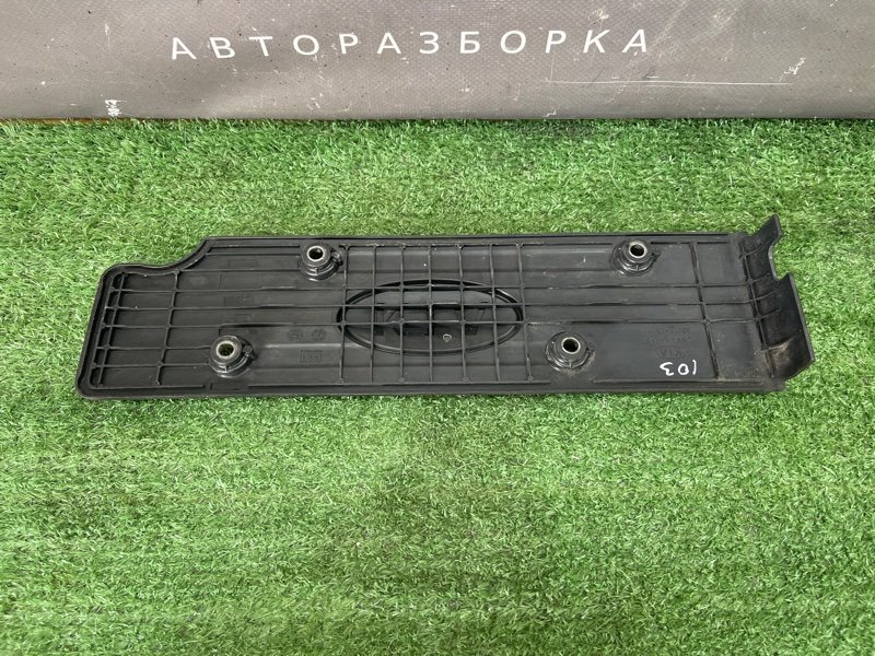 Декоративная накладка клапанной крышки Kia Ceed 1 2010 ED
