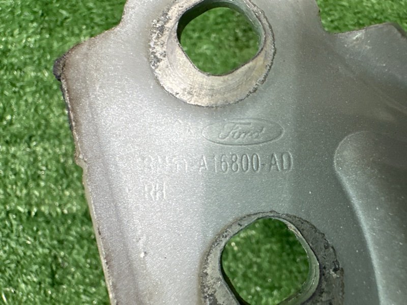 Петли капота Ford focus 3 2012 CB8