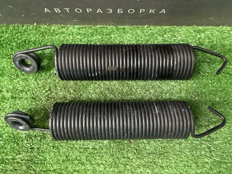 Пружина крышки багажника Ford focus 3 2012 CB8