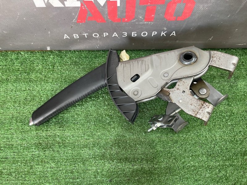 Рычаг стояночного тормоза Kia Ceed 1 2010 ED