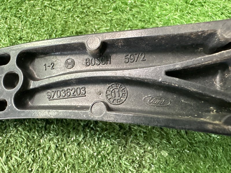 Поводки дворников Ford focus 3 2012 CB8